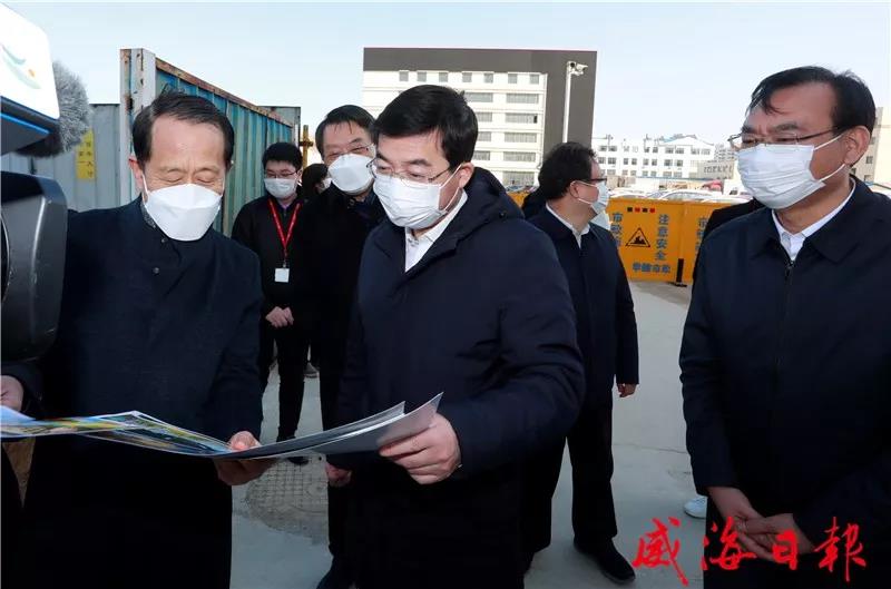 威海市委副書記、市長張海波到聯(lián)橋集團調(diào)研企業(yè)沖擊新目標(biāo)工作